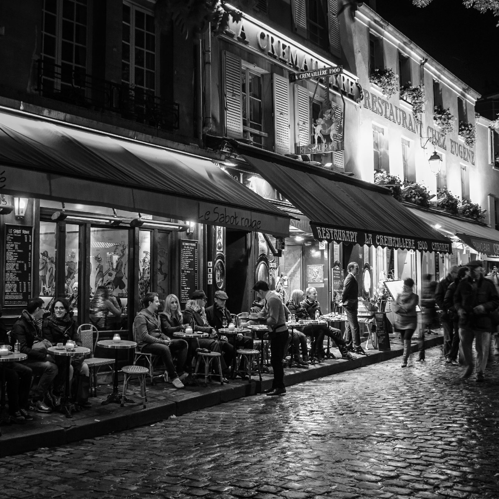 lacet noir - embout blanc